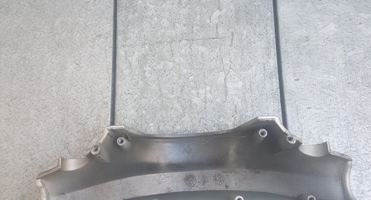 PLACCA COPRI MANUBRIO APRILIA LEONARDO 150
