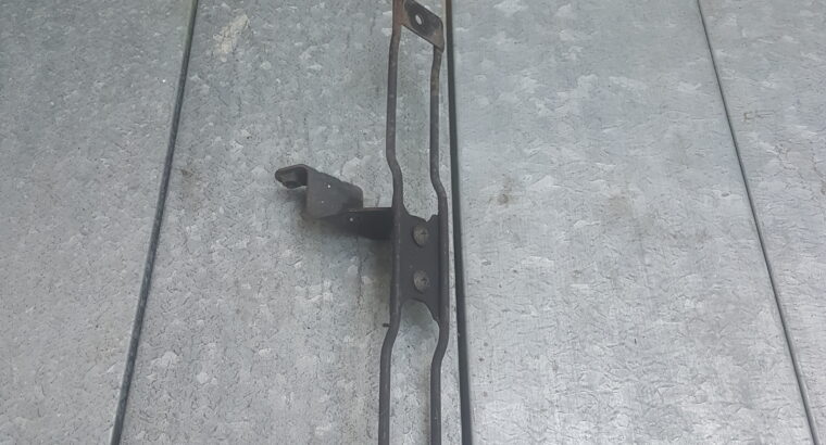 Telaio/Supporto Radiatore Suzuki DR 650 RSE 1993